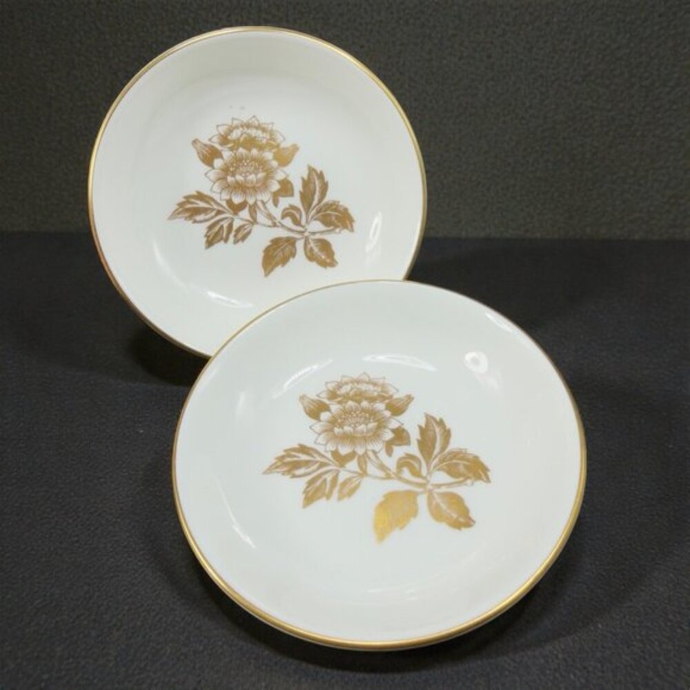 Vintage Wedgwood Bone China Gold Tonquin Round 4inch Dish Plate England Set 2